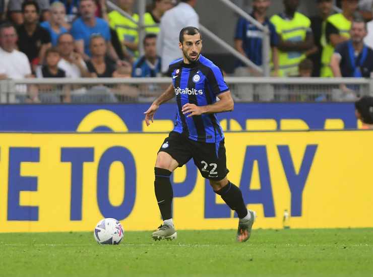 Henrick Mkhitaryan suona la carica in vista di Inter-Viktoria Plzen (LaPresse) 26 ottobre 2022 zonainter.it