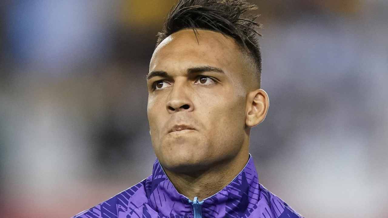lautaro martinez 14102022 zona inter